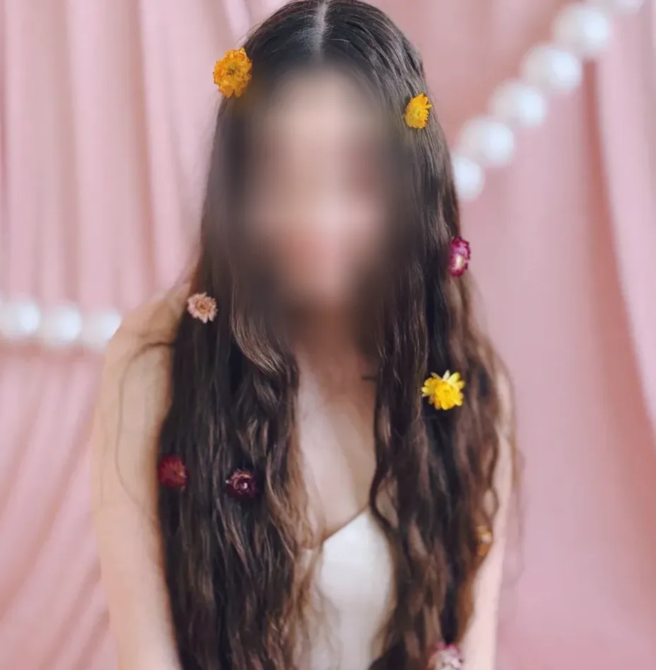 Jana, 21