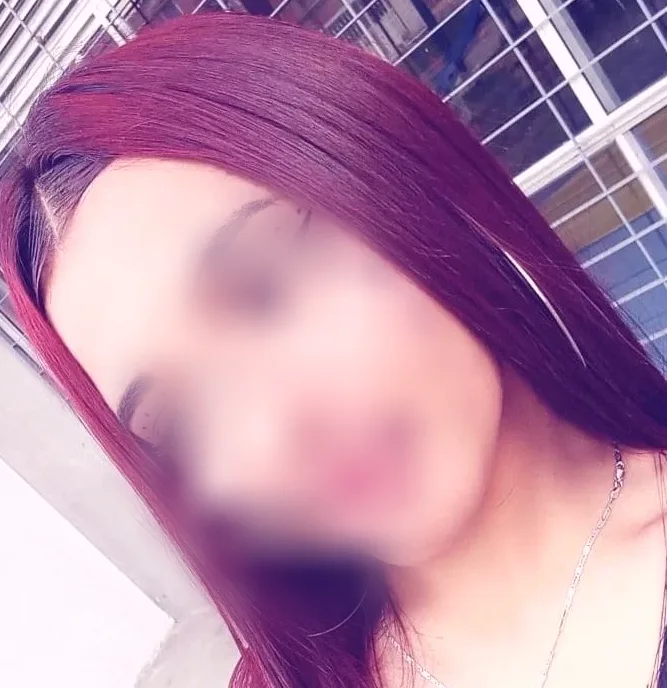 Wiebke, 27